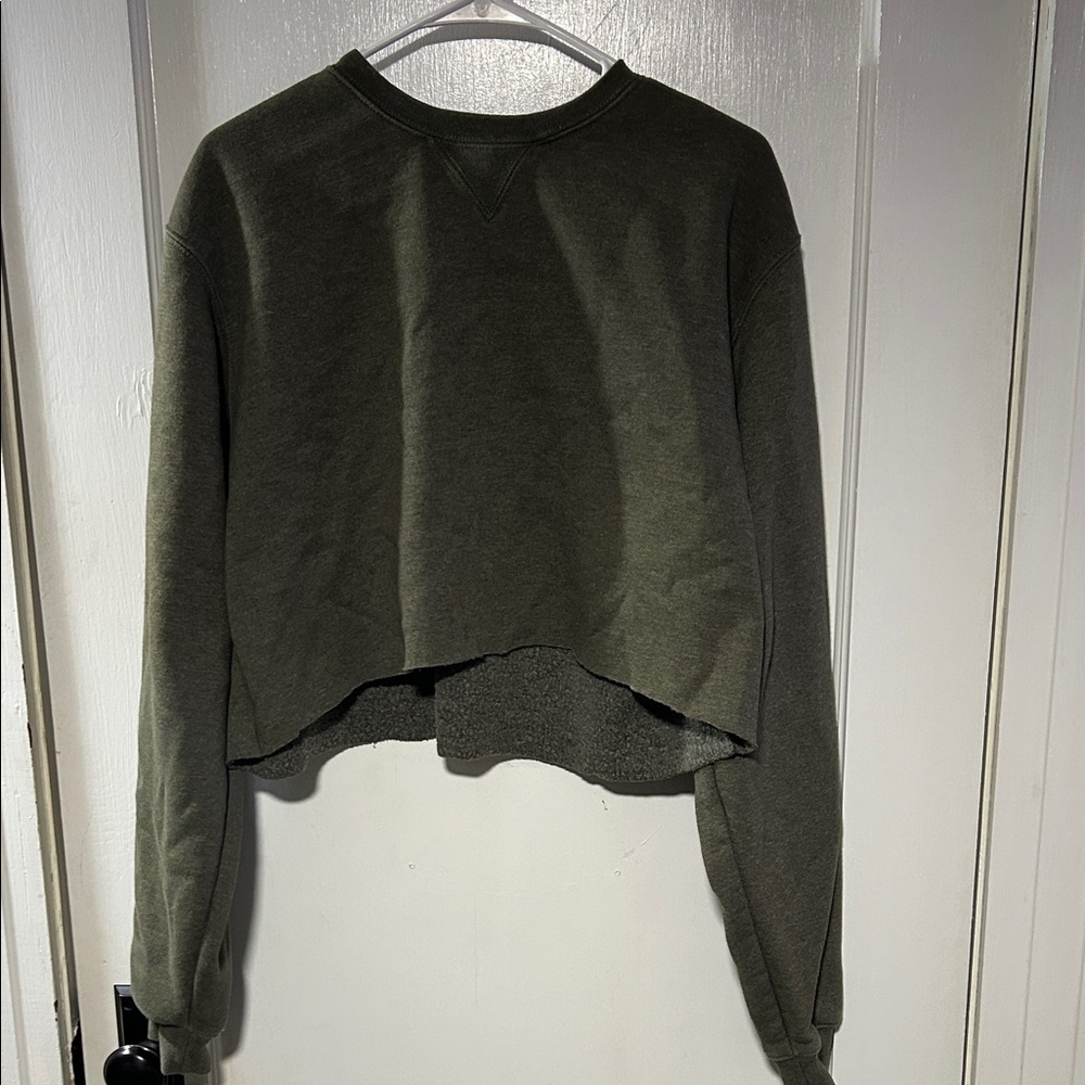 Carhartt 1889 Workwear Olive Green Cropped Sweatshirt